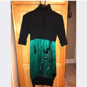 Bebe 3/4 sleeve dress